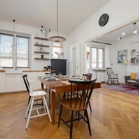 Family In Old Mokotow With Children's By Renters 公寓 *