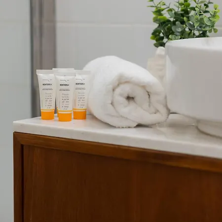 Family In Old Mokotów With Children's By Renters Apartamento Varsóvia