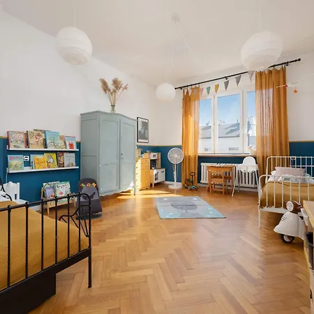 Family In Old Mokotow With Children's By Renters *